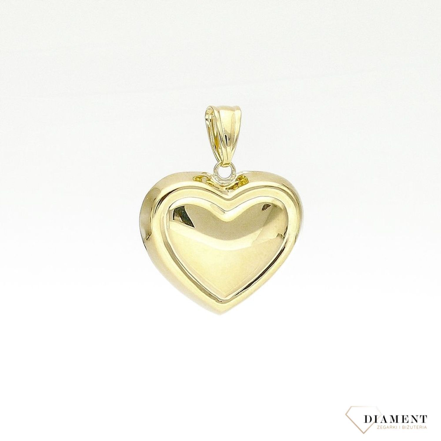 Złoty wisiorek na łańcuszek o ponadczasowej formie serca, wykonany z 8-karatowego złota to biżuteria symbolizująca głęboką miłość i oddanie. (2).jpg